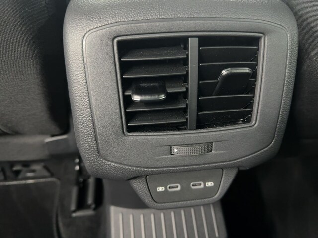 Volkswagen T-Roc 2.0 TSI DSG R-Line