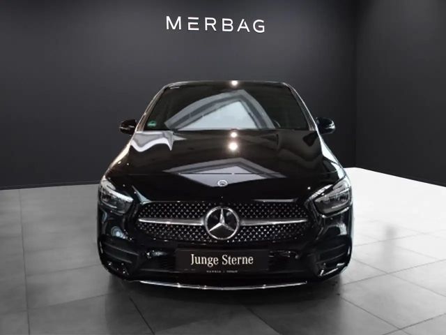 Mercedes-Benz B 200 AMG Line B 200 d