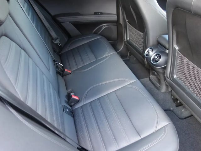 Alfa Romeo Stelvio Q4 Veloce