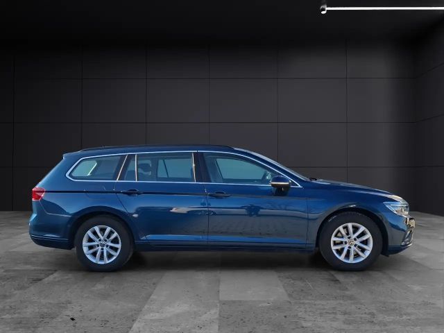 Volkswagen Passat Business DSG Variant