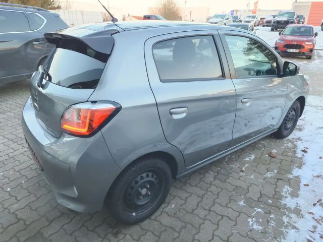 Mitsubishi Space Star Star