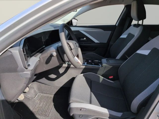 Opel Astra 1.2 Turbo Edition Turbo