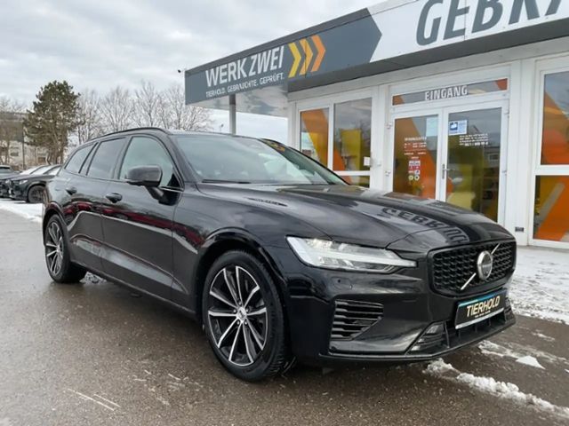 Volvo V60 AWD Dark Plus T6