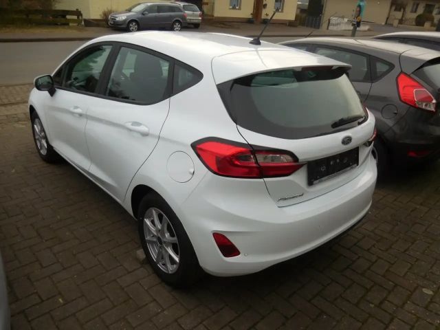 Ford Fiesta Cool & Connect