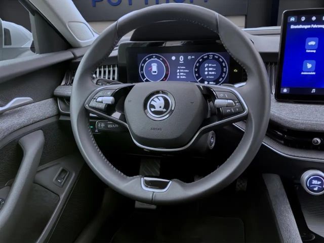 Skoda Superb 2.0 TDI Combi Selection