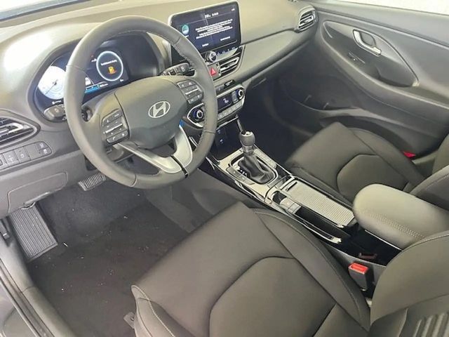 Hyundai i30 Kombi DCT +LED +Winter-Paket +Abstandstempomat