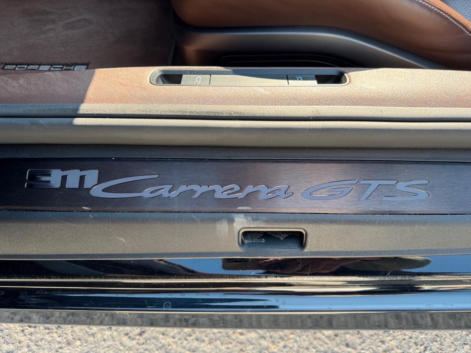 Porsche 911 992 Cabriolet Carrera GTS