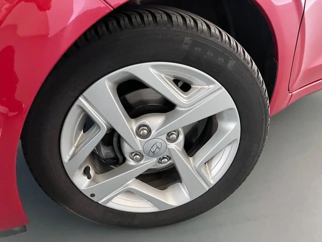 Hyundai i10 1.0