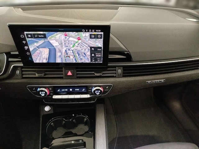 Audi A4 40 TFSI Avant Quattro S-Line S-Tronic