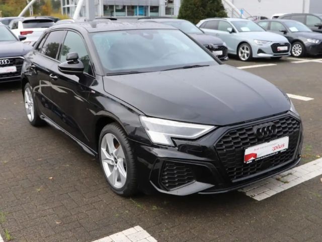 Audi A3 35 TFSI S-Tronic Sedan