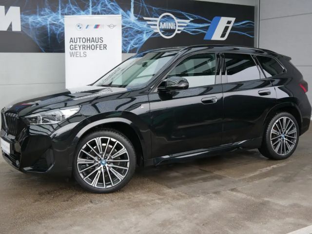 BMW iX1 xDrive30