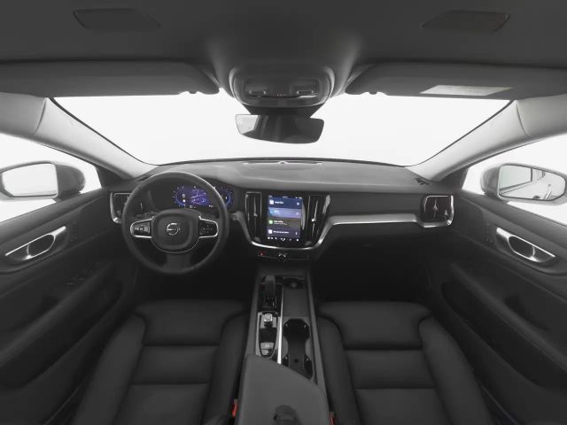 Volvo V60 AWD Plus