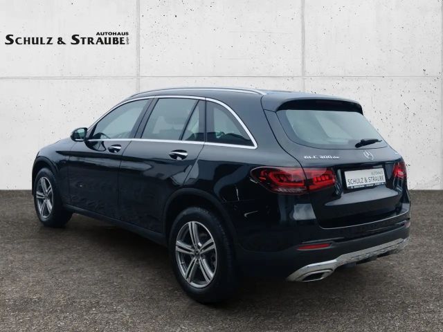 Mercedes-Benz GLC 300 4MATIC