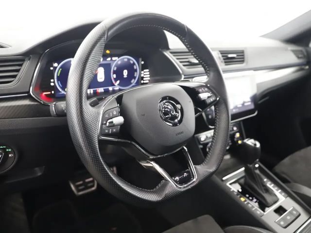 Skoda Superb Sportline iV