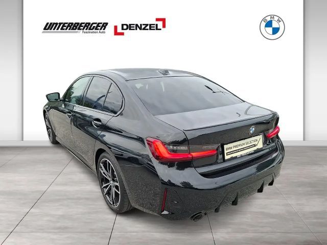 BMW 320 320d M-Sport Sedan xDrive