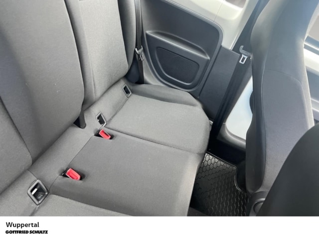 Volkswagen up! Move Move up!