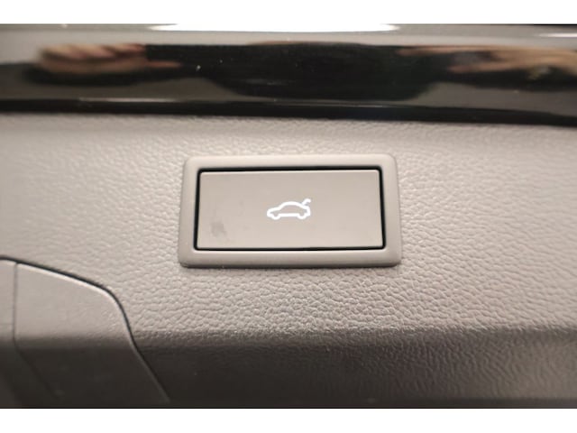 Volkswagen Passat 2.0 TDI R-Line Variant