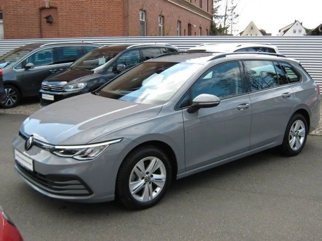 Volkswagen Golf DSG Golf VIII Life Variant