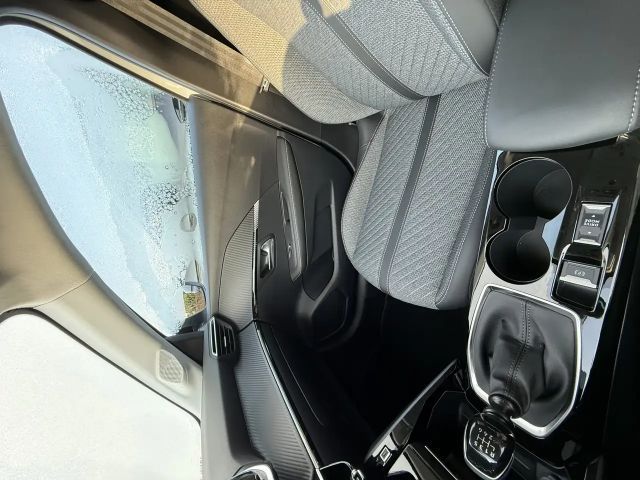 Peugeot 208 Allure Pack