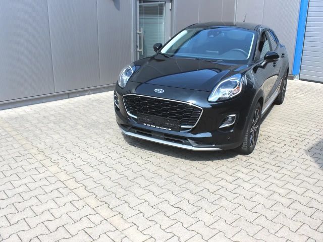 Ford Puma EcoBoost Titanium