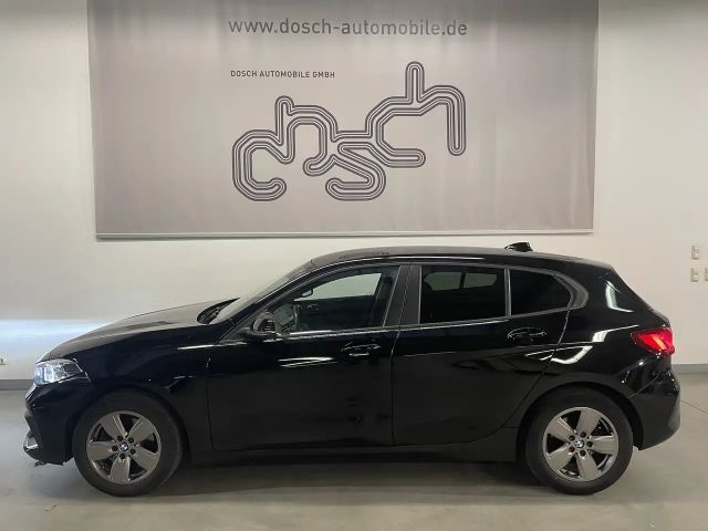 BMW 118 Advantage pakket Sedan