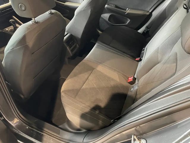 Volkswagen Golf Rabbit 45 TSI