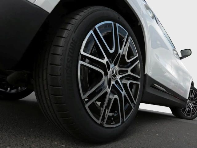 Mercedes-Benz GLA 220 4MATIC AMG Line GLA 220 d