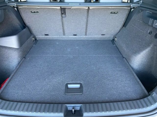 Volkswagen Tayron 2.0 TDI DSG R-Line