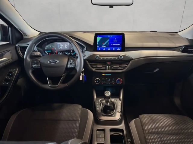 Ford Focus Cool & Connect EcoBoost Wagon