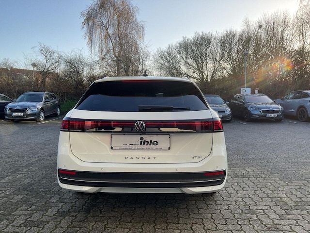Volkswagen Passat 1.5 eTSI Business DSG Variant