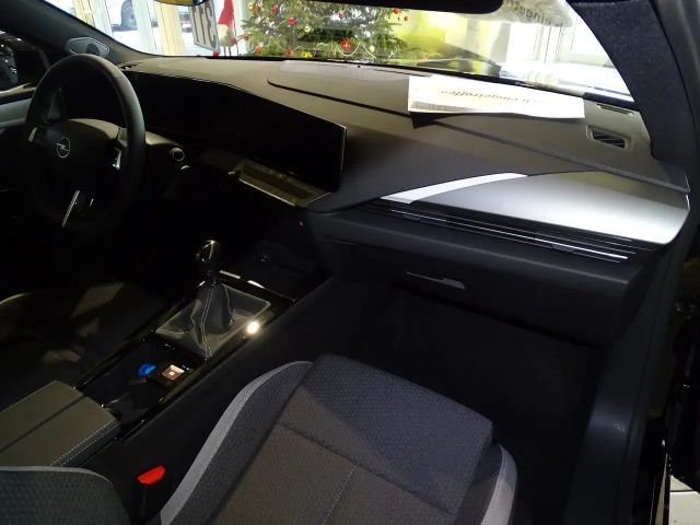 Opel Astra Edition Sports Tourer