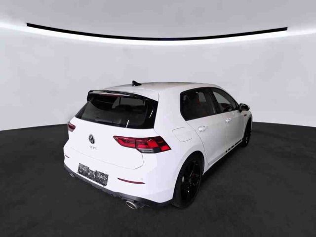 Volkswagen Golf 2.0 TSI DSG GTI