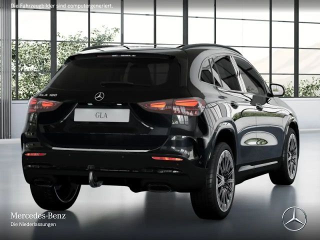 Mercedes-Benz GLA 180 AMG Line