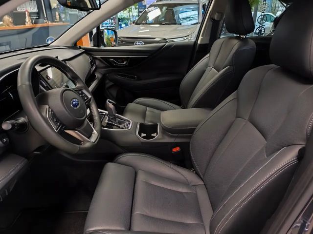 Subaru Outback 2.5i Platinum | LED | Navi