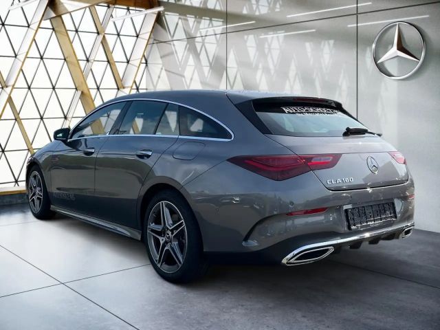 Mercedes-Benz CLA 180 AMG Line Shooting Brake