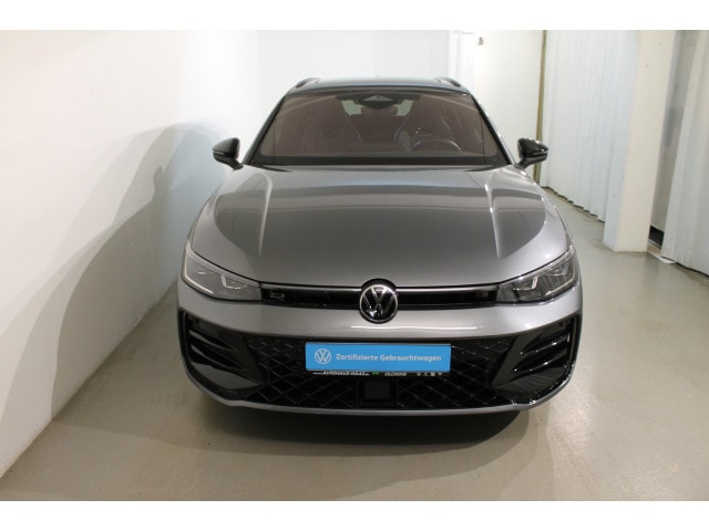 Volkswagen Passat DSG R-Line eHybrid