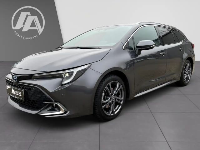 Toyota Corolla Hybride Team D