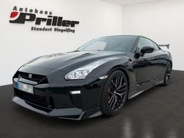 Nissan GT-R Prestige