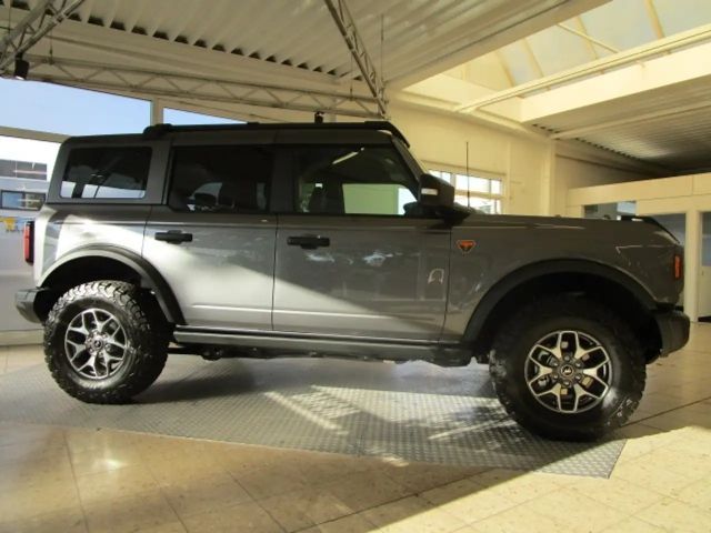 Ford Bronco AWD Badlands