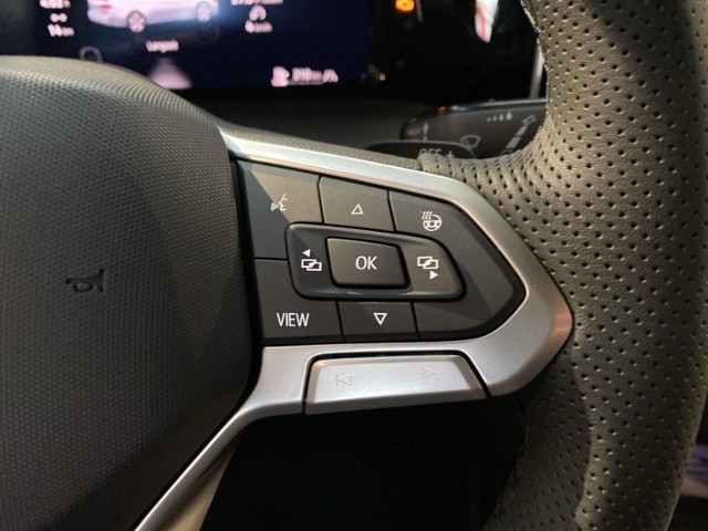 Volkswagen Golf 1.5 eTSI DSG Golf VIII Variant