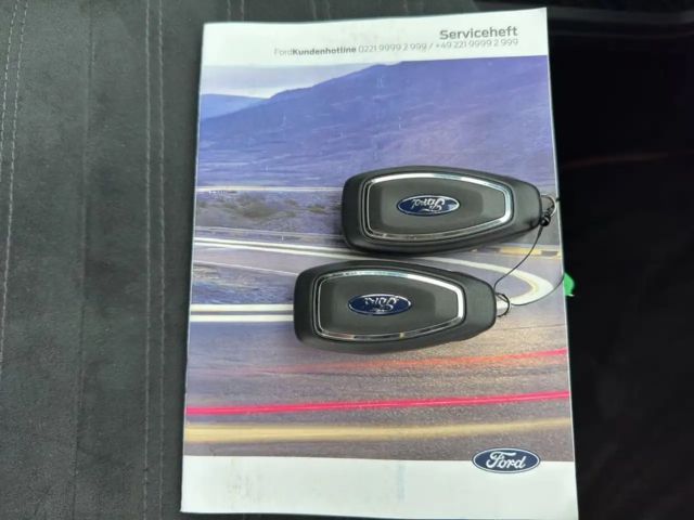 Ford Kuga Plug in Hybrid ST Line X