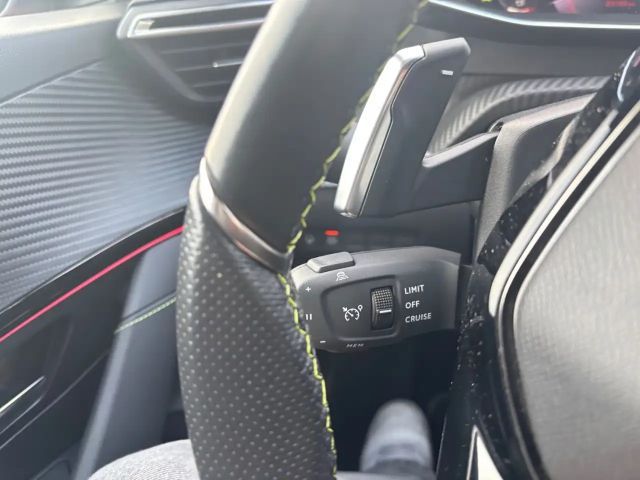 Peugeot 208 EAT8 GT-Line PureTech