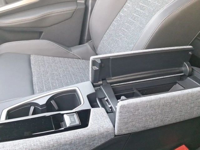 Peugeot 5008 Allure Pack Hybrid