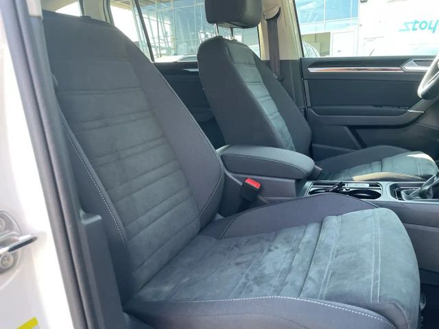 Volkswagen Touran DSG Highline R-Line