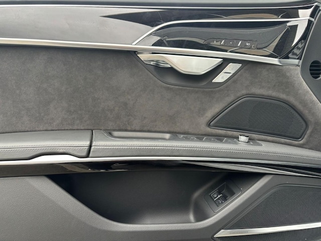 Audi A8 60 TFSI Hybride Quattro