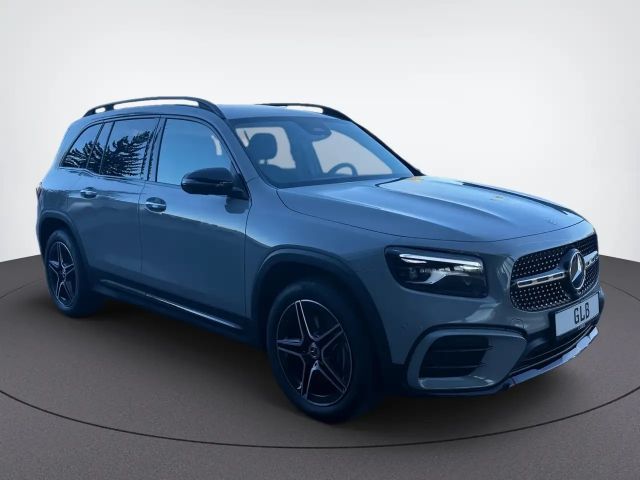 Mercedes-Benz GLB 200 4MATIC AMG Line GLB 200 d