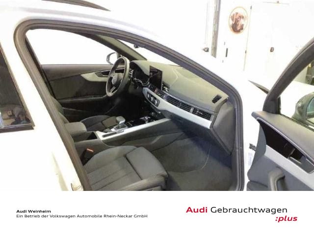 Audi A4 40 TDI Avant S-Line S-Tronic