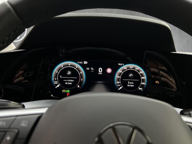 Volkswagen Golf 1.5 eTSI DSG Golf VIII