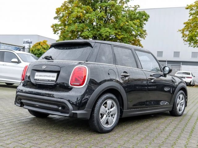 MINI One Automatik NAVI+Sportsitze+SHZ+PDC+DAB+Ambientes In