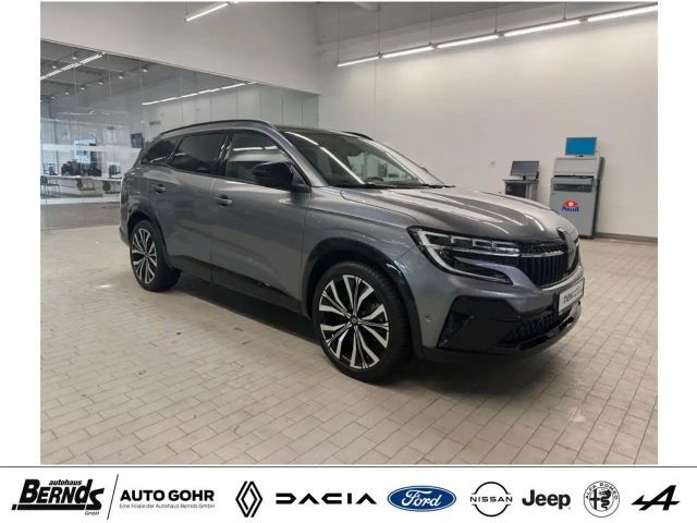 Renault Espace E-Tech Hybrid Iconic